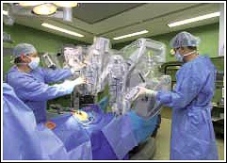 Příprava nastavení nástrojů u operačního robotu daVinci v pražské VÚN