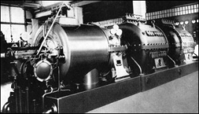 Jeden z prvních turbokompresorů, dodaných v roce 1916