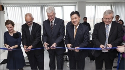 Laboratoř Samsung ČVUT Digital Lab byla slavnostně otevřena