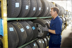 Při nákupu nových pneumatik není nutné si hlídat datum výroby (DOT kód), jako spíše to, od koho pneumatiky kupujeme