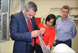 Firma BAŤA bude vyvíjet obuv ve zlínském Centru polymerních systémů