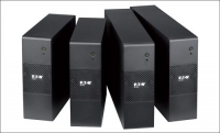 Záložní zdroj UPS S5 poskytuje účinnou ochranu proti výpadkům dodávek energie z rozvodné sítě Záložní zdroj UPS S5 poskytuje účinnou ochranu proti výpadkům dodávek energie z rozvodné sítě