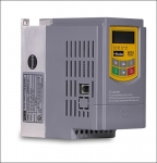 Nový Micro Drive AC10 společnosti Parker Hannifin nabízí výrobcům strojů nekompromisní výkon v kompaktním provedení
