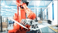 Víceúčelový průmyslový robot IRB 120 si zahrál ve filmu Iron Man 3