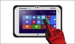 Tablet Toughpad FZ-M1 prošel testy pádu z výšky 150 cm a disponuje stupněm krytí proti průniku prachu a vody IP65. Je schopen provozu při teplotách od -10 °C do +50 °C.