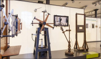 Lékařské muzeum firmy Siemens sleduje vývoj různých technologií a vypráví o osudech průkopníků.