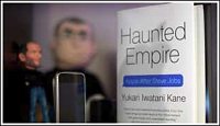 Nedávno vyšla v USA kniha „Haunted Empire – Apple after Steve Jobs“