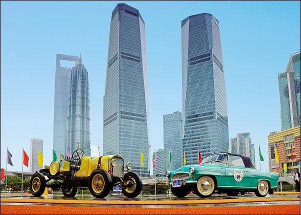Vozy ŠKODA Felicia a Laurin &amp; Klement 300 okouzlily čínské publikum i v Šanghaji