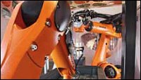 Kompaktní robot se servomotory Kollmorgen
