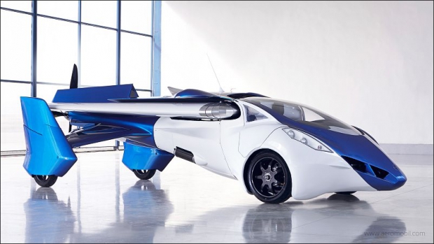 Slováci překvapili celý svět svým AeroMobilem, jedním z prvních létajících aut na světě