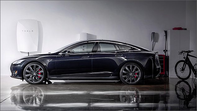 Tesla S a Powerwall /Zdroj: Tesla Energy/