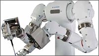 Robot Motoman CSDA10F podobný člověku od společnosti Yaskawa
