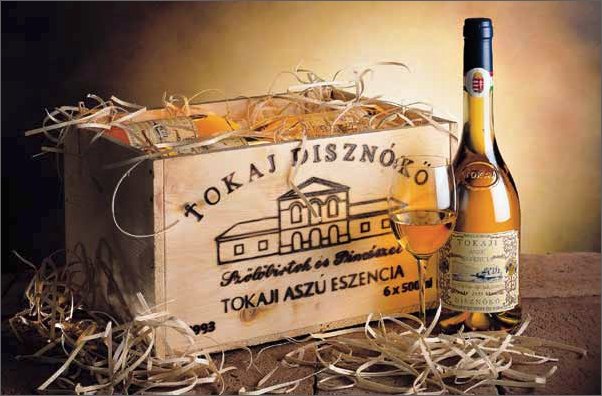 Toto víno má vskutku překvapivě lahodnou chuť, obsah cukru je vyvážen kyselinami