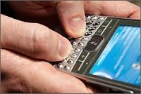 Praha chce zavést hromadné zasílání varovných SMS Praha chce zavést hromadné zasílání varovných SMS