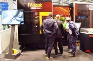 INTEGREX i-400AM představuje současný vrchol ve vývoji víceúčelových strojů Mazak s kombinovanými technologiemi.