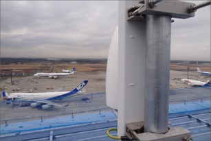 Naposledy byl nedávno uveden do provozu systém na letišti Narita