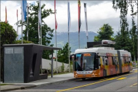 Systém ABB, označovaný TOSA, byl na výstavě jediným plně elektrickým řešením pro kloubové autobusy. Systém ABB, označovaný TOSA, byl na výstavě jediným plně elektrickým řešením pro kloubové autobusy.