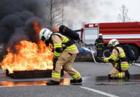 V kampusu hořelo - testoval se chytrý oblek pro hasiče