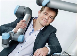 Esben H. Östergaard, technický ředitel společnosti Universal Robots, oceňuje velkou dostupnost dodávek motorů Koll-morgen pro stále rostoucí trh. /Foto: Universal Robots/