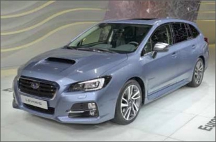 Subaru Levorg svojí velikostí navazuje na čtvrtou generaci modelu Legacy. O jeho sportovním charakteru hovoří už pohled na uspořádání přídě vozu