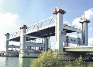 Rotterdamský Botlek Bridge před otevřením