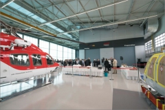 Společnost Bell Helicopter rozšiřuje své kapacity v Evropě – otevírá novou lakovnu a centrum dodávek v Praze