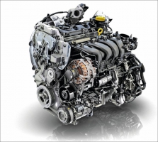 Benzínový přeplňovaný čtyřválec TCe s objemem 1,6 l má pro verzi GT výkon zvýšený na 151 kW
