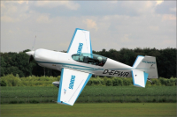 Letadlo EXTRA 330 LE s elektropohonem Siemens je prvním elektrickým letadlem na světě v kategorii CS-23 (letouny kategorie normální, cvičná, akrobatická a  pro sběrnou dopravu)