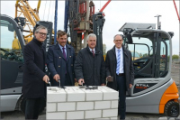 Společnosti STILL a ECE položily základní kámen pro nové logistické centrum v Hamburku
