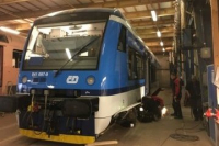 Společnost ČMŽO – elektronika s.r.o. se pustila do rekonstrukce jednotky Stadler a vyzkoušela nové produkty pro kolejová vozidla od Lapp Kabelu