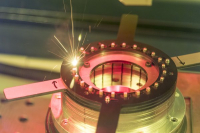 Laserová technika firmy TRUMPF při svařování měděných drátů pro vinutí elektromotorů metodou Hairpin Laserová technika firmy TRUMPF při svařování měděných drátů pro vinutí elektromotorů metodou Hairpin