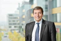 Tomáš Hüner Tomáš Hüner