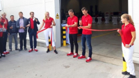 Slavnostní přestřižení pásky Slavnostní přestřižení pásky