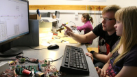 Liberecká fakulta mechatroniky přizvala školy do partnerského programu