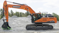 Model DX380LC-7 završuje řadu 30–40tunových  rypadel Doosan 