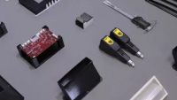 Extruder jde velmi snadno a rychle vyměnit Extruder jde velmi snadno a rychle vyměnit