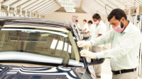 ŠKODA AUTO Volkswagen India obnovuje výrobu v obou závodech ŠKODA AUTO Volkswagen India obnovuje výrobu v obou závodech