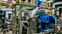 Dvoutělesová parní turbína s přihříváním 25 MW v dánském Kalundborgu produkuje elektřinu, topnou vodu i procesní páru Dvoutělesová parní turbína s přihříváním 25 MW v dánském Kalundborgu produkuje elektřinu, topnou vodu i procesní páru