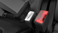 Osvětlené zámky bezpečnostních pásů, které si ŠKODA AUTO ochránila užitným vzorem, usnadňují jejich zapnutí cestujícím s vadou zraku nebo za snížené viditelnosti.