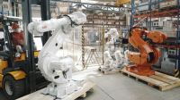 ABB recykluje a repasuje tisíce starých robotů