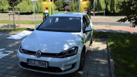 V České republice je aktuálně registrováno více než 4000 elektromobilů