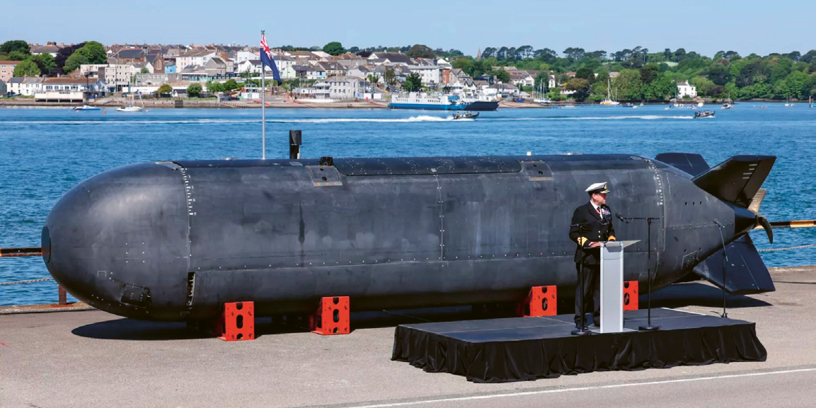 Robotická ponorka Royal Navy se plavila ve vzdálenosti 16 tisíc km od operátorů
