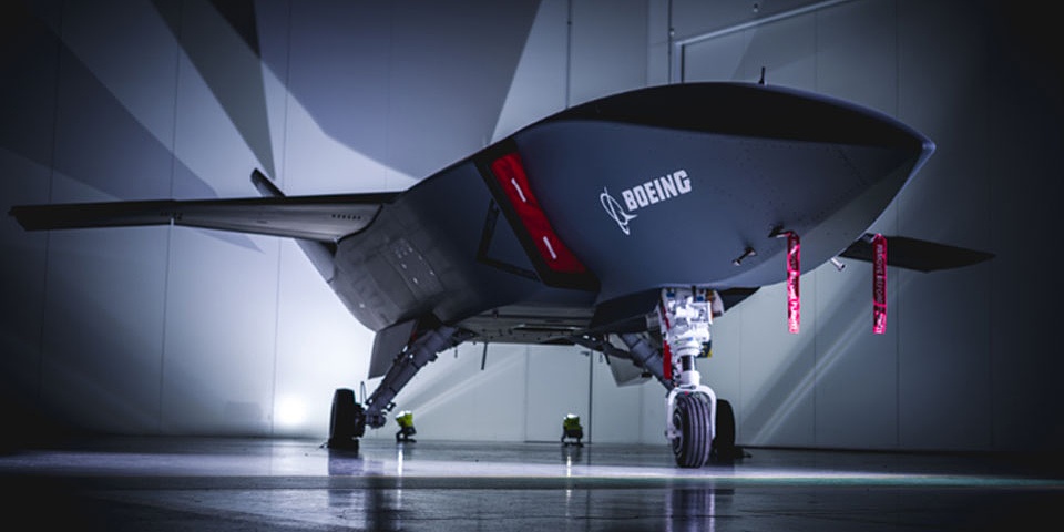 Australský tryskový dron Ghost Bat absolvoval veřejné letové testy