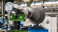 Hlavní zařízení, tedy rotor turbíny, převodovka a generátor už jsou téměř hotové Hlavní zařízení, tedy rotor turbíny, převodovka a generátor už jsou téměř hotové