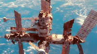 Ruská orbitální stanice Mir posloužila i k výcviku amerických astronautů k dlouhodobým letům