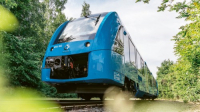 První vlak na světě s vodíkovým pohonem v pravidelném provozu se jmenuje se Coradia iLint a jezdí v Dolním Sasku