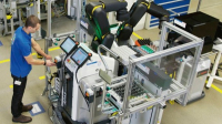 Kolaborativní roboty se ve výrobě stávají čím dál více trendy