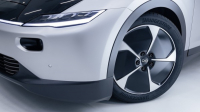 Bridgestone a Lightyear spojují síly při realizaci celosvětově prvního solárně napájeného elektromobilu s dlouhým dojezdem Bridgestone a Lightyear spojují síly při realizaci celosvětově prvního solárně napájeného elektromobilu s dlouhým dojezdem
