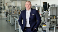 František Řezáč, předseda představenstva GUMOTEX František Řezáč, předseda představenstva GUMOTEX