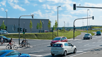 Města Brno a Plzeň řídí křižovatky jednowattovými semafory od Yunexu 